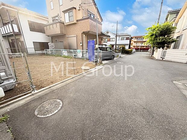 見通しの良さとともに、街並みに開放感を与えてくれます。