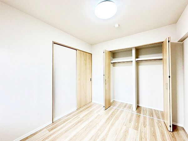 収納が充実しているので居住スペースを広々使えます