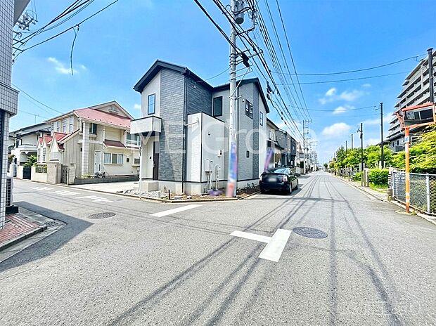 陽光と開放感に恵まれた角地。ここから始まる新生活を応援いたします!