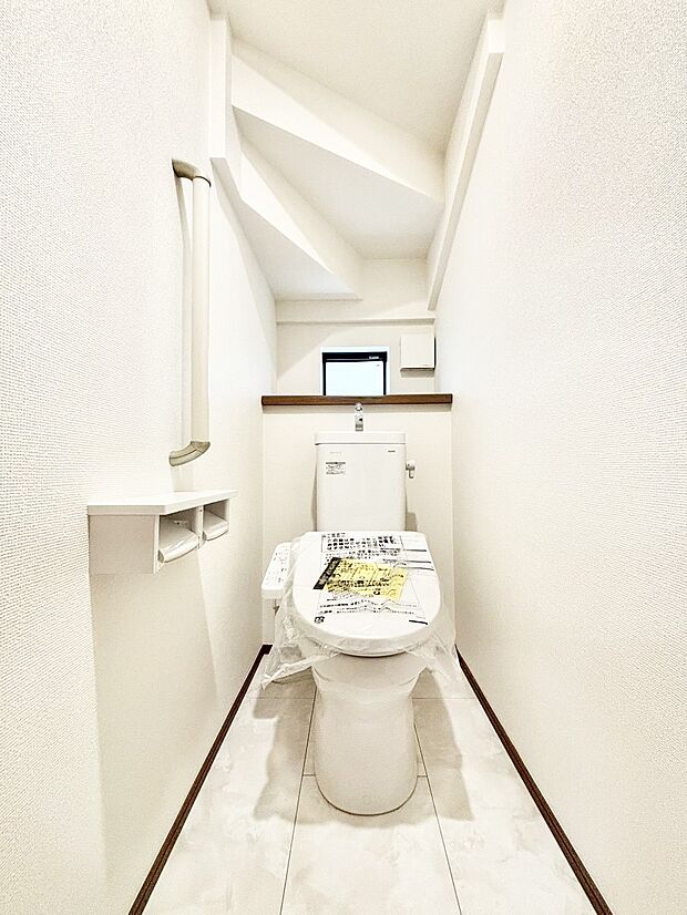 トイレは1階と2階それぞれに配置されていてとても便利です。 