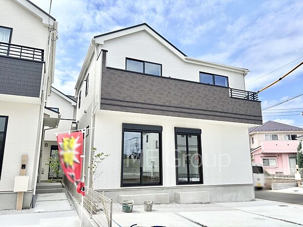 洗練された外観、上質な住空間が広がる室内は永く安心して過ごせる住居です。