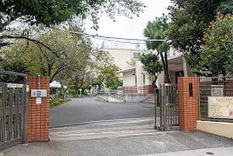 中学校 1280m 中野区立明和中学校