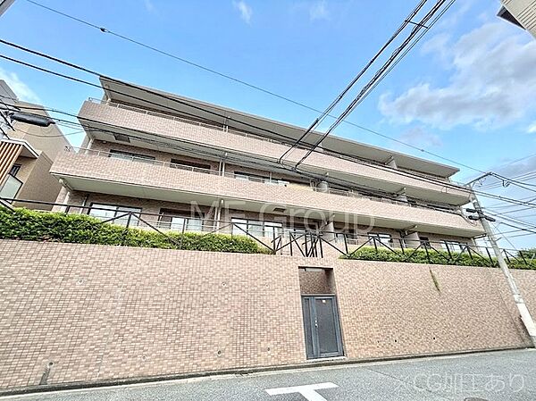 溢れる陽光でご家族の笑顔も輝く