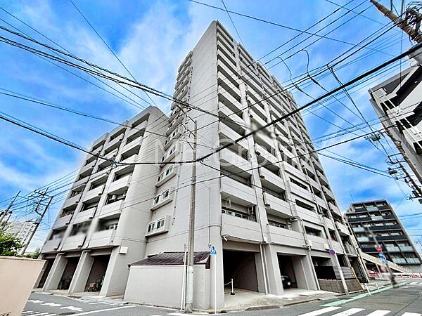 溢れる陽光でご家族の笑顔も輝く