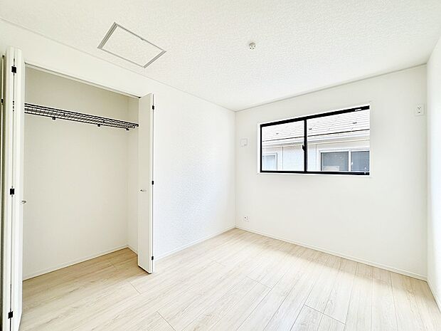 収納が充実しているので、居住スペースを広く使えます。
