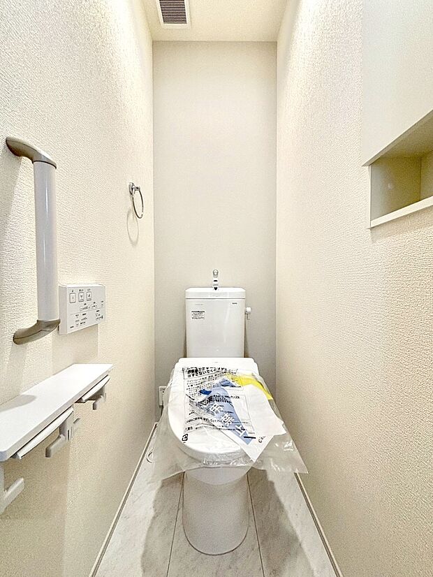 トイレは1階と2階それぞれに配置されていてとても便利です。