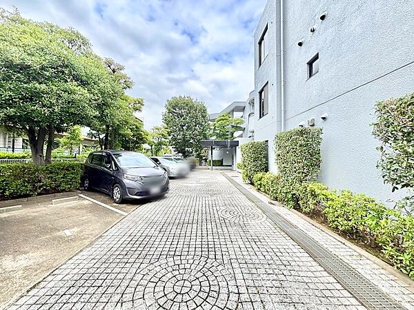 駐車場（空き状況は都度ご確認ください）