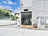 エントランス：落ち着いた雰囲気のエントランス