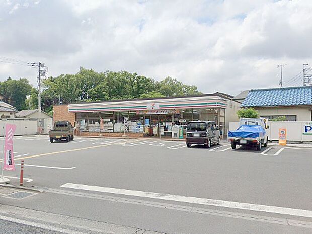コンビニ 38m セブン-イレブン所沢西狭山ヶ丘2丁目店