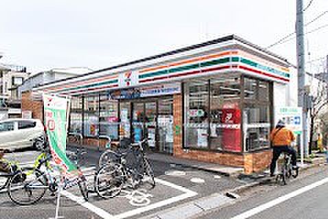 コンビニ 400m セブン-イレブン 杉並桃井4丁目店