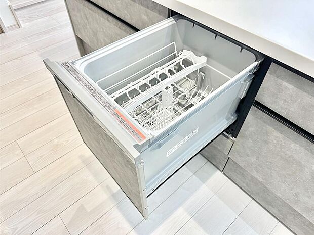 面倒なお片づけは食洗機にお任せ!家事の負担が減って、時間にも気持ちにもゆとりができます。
