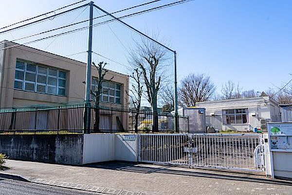 幼稚園・保育園 400m けやき保育園