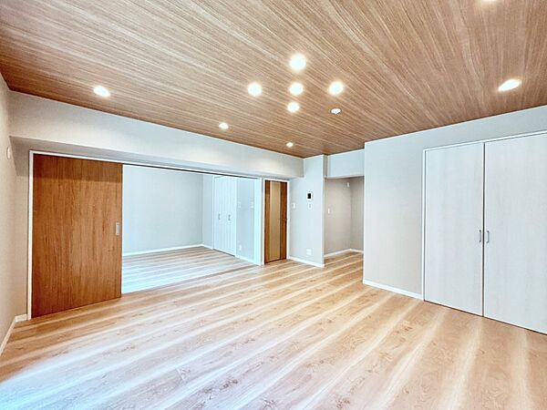 木の温もりがやさしいフローリングは安らぎをもたらす住空間