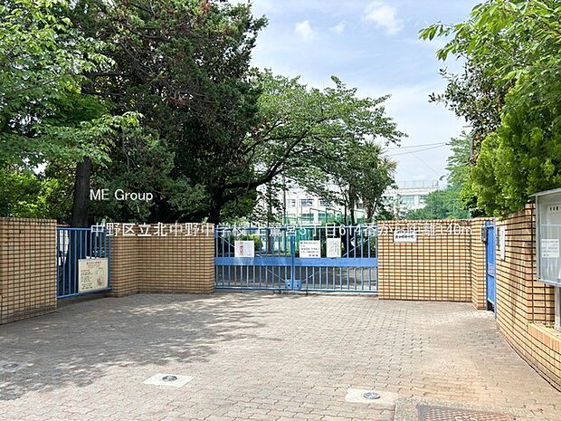 中学校 140m 中野区立北中野中学校