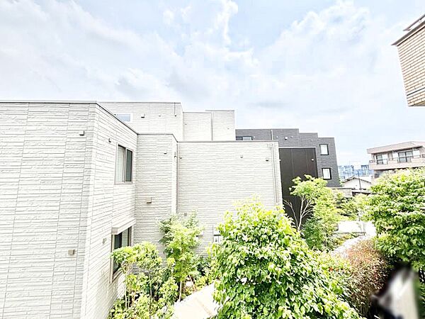 心地よい風が感じられそうな眺望です