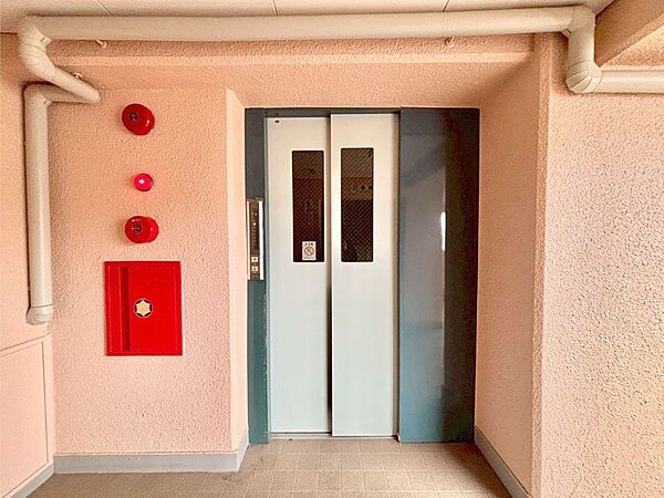 日常の上り下りに便利なエレベーター！