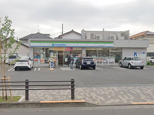 コンビニ 800m ファミリーマート小平あかしあ通り店