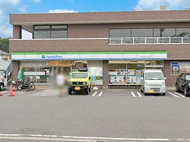 コンビニ 700m ファミリーマート 小金井桜町三丁目店