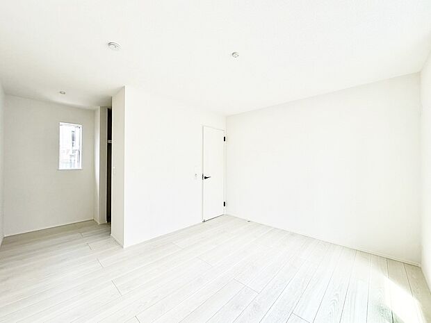 WIC付きのお部屋で充実したプライベート時間を過ごせます。