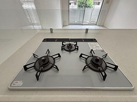 三口ガスコンロでお料理が一気にはかどりそう  