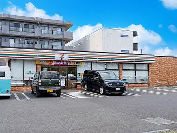 コンビニ 400m セブン-イレブン 東所沢3丁目店