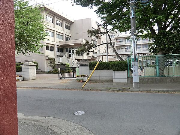 中学校 600m 所沢市立安松中学校
