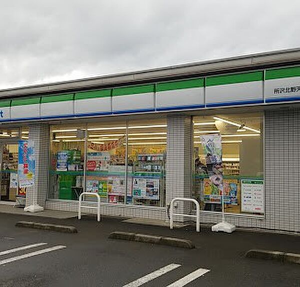コンビニ 720m ファミリーマート 所沢北野天神通り店