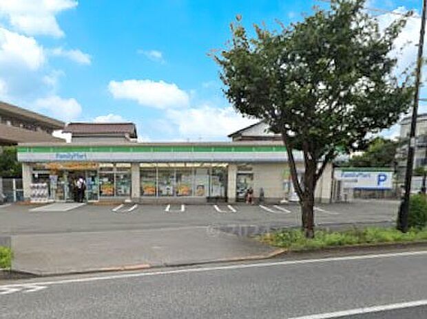コンビニ 400m ファミリーマート 小金井貫井南町店