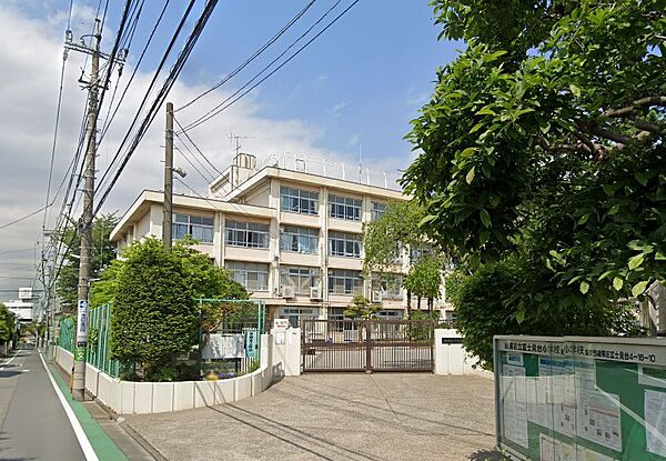 小学校 400m 練馬区立富士見台小学校