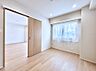 子供部屋：窓からのやさしい光が心地よいプライベートルーム  