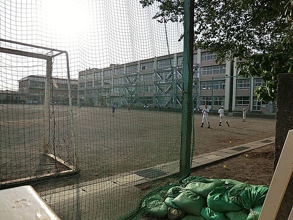 中学校 2300m 東村山市立第五中学校