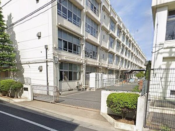 小学校 500m 練馬区立練馬小学校