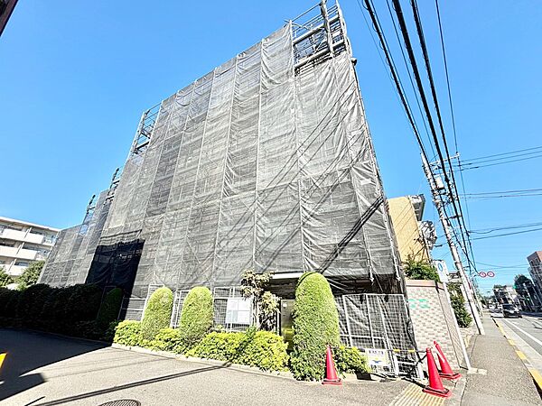 溢れる陽光でご家族の笑顔も輝く