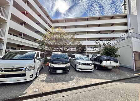 溢れる陽光でご家族の笑顔も輝く 