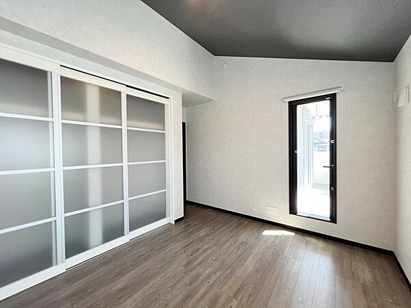収納も充実しています！どんなお部屋にするか考えるのが楽しみですね。