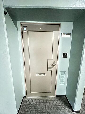 玄関 ガーデンハイツ小平1号館 2階/-