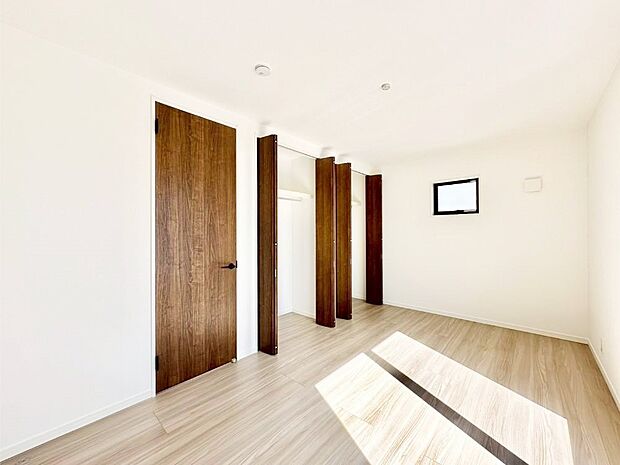 収納が充実しているので居住スペースを広々使えます