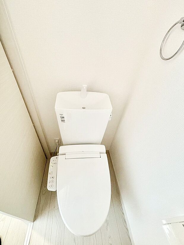 トイレは安心の2箇所!朝のバタバタも一安心です。