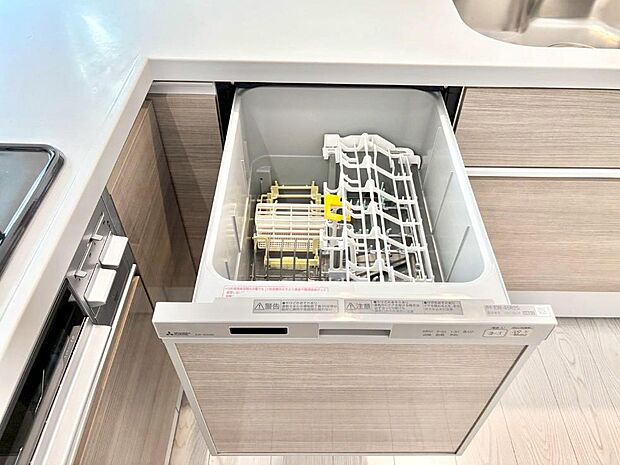 面倒なお片づけは食洗機にお任せ!家事の負担が減って、時間にも気持ちにもゆとりができます。