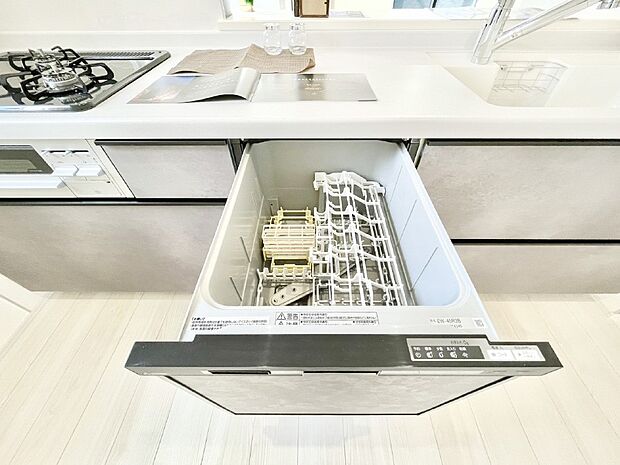 面倒なお片づけは食洗機にお任せ!家事の負担が減って、時間にも気持ちにもゆとりができます。