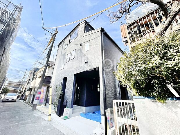 暮らしやすさと居心地の良さにこだわったシンプルで飽きのこないデザイン !