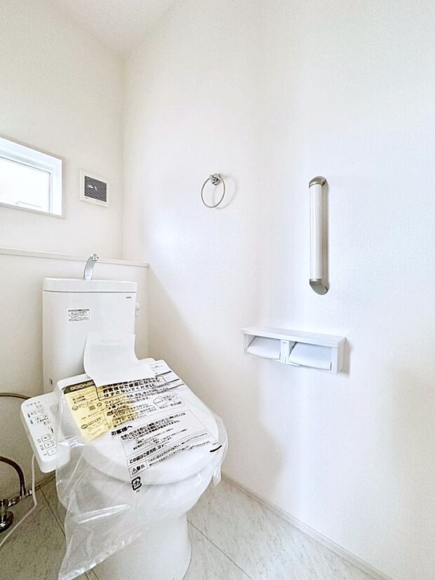 トイレは1階と2階それぞれに配置されていてとても便利です。