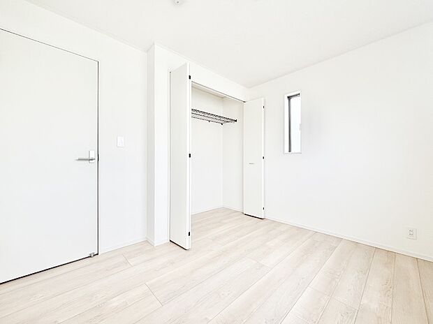 収納が充実しているので居住スペースを広々使えます