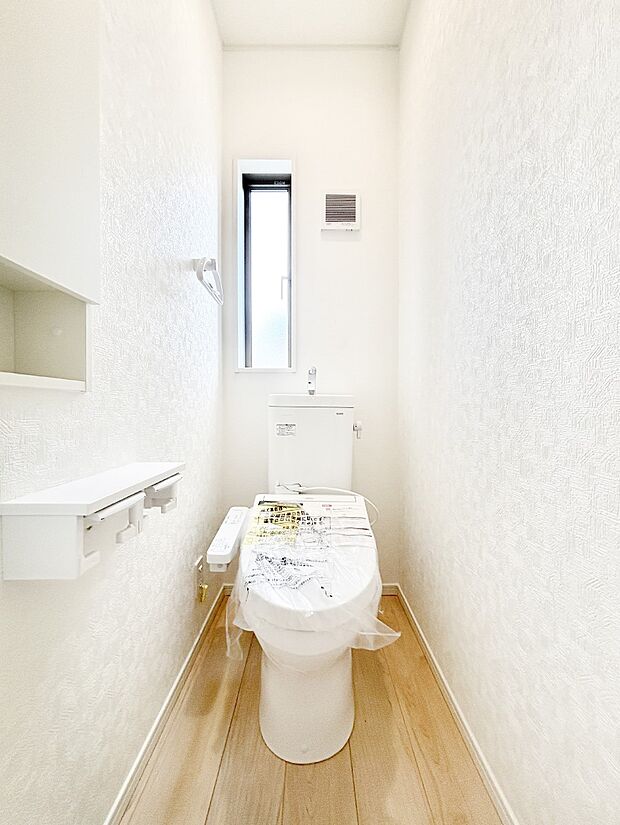 トイレは安心の2箇所!朝のバタバタも一安心です。