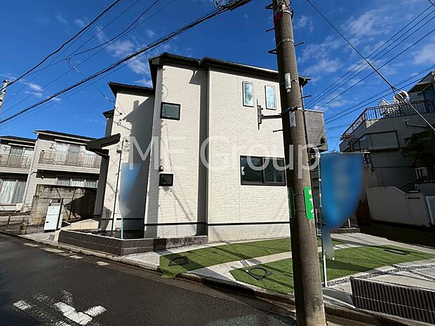 たっぷりの陽光と心地よい風が舞い込む住まい