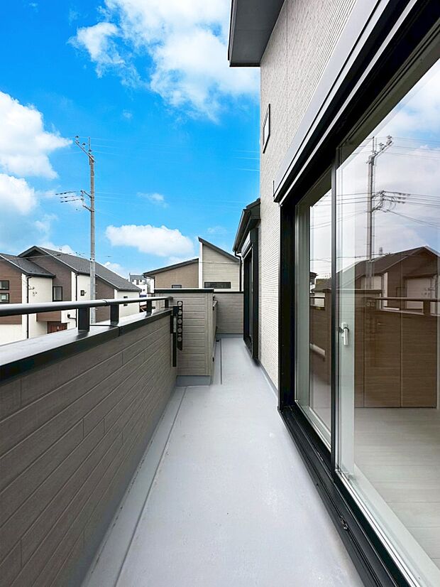 風通しの良いバルコニー