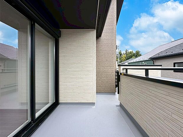 風通しの良いバルコニー