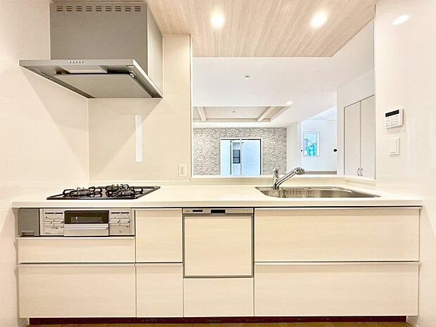 毎日使うキッチンだから、使いやすさ＆お手入れのしやすさにこだわりました。 