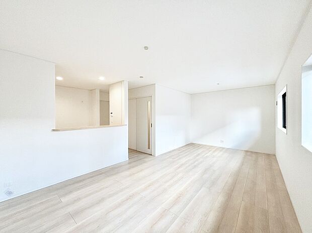 どこにいても家族のつながりを感じられるコミュニケーションリビング。