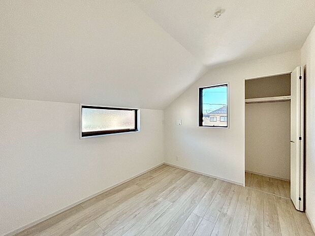 収納が充実しているので居住スペースを広々使えます